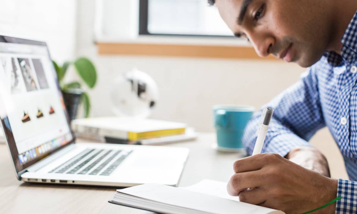 Creative graphic design services by Vework virtual assistants